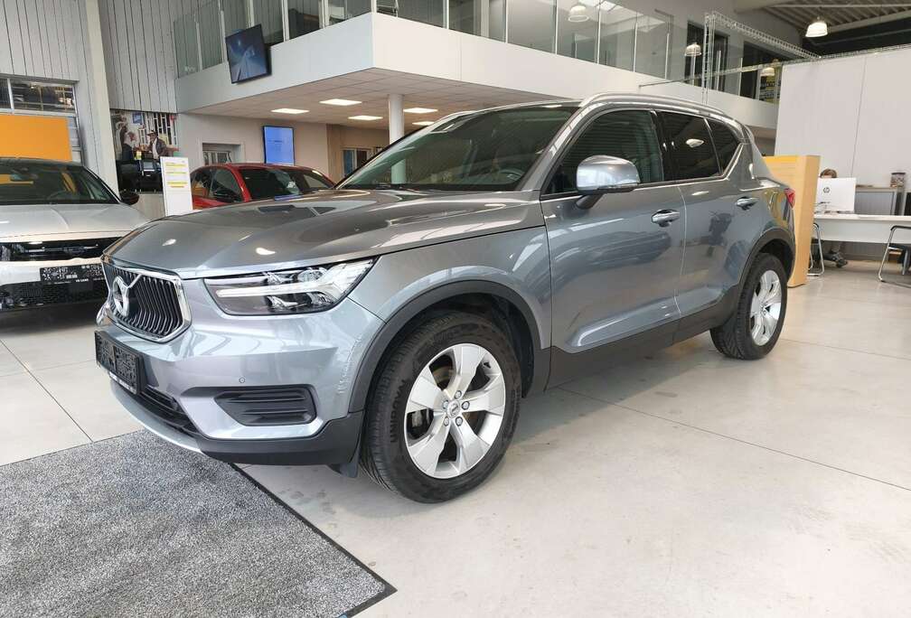 Volvo D3*ParksV/A+CAM*AdaptCruise*Carplay*LaneAss.*GPS