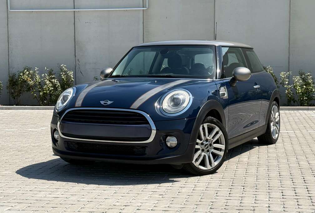 MINI Mini 1.5 D Cooper / Édition spéciale / toit ouvrant / historique mini