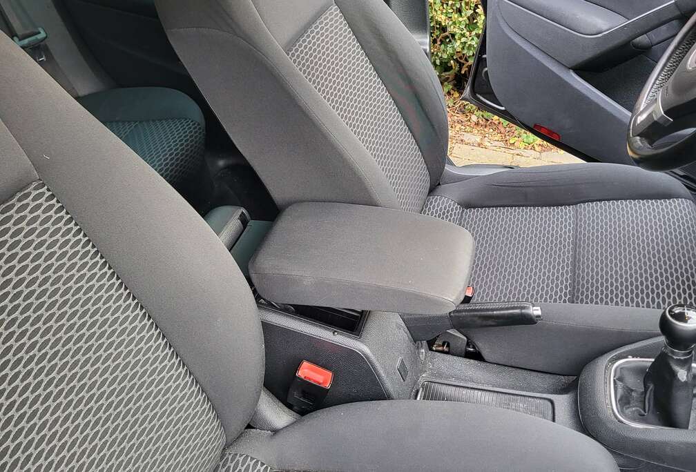 Volkswagen 1.6 CR TDi Highline DPF