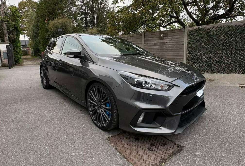 Ford Focus RS 2.3 EcoBoost 4x4 Limited