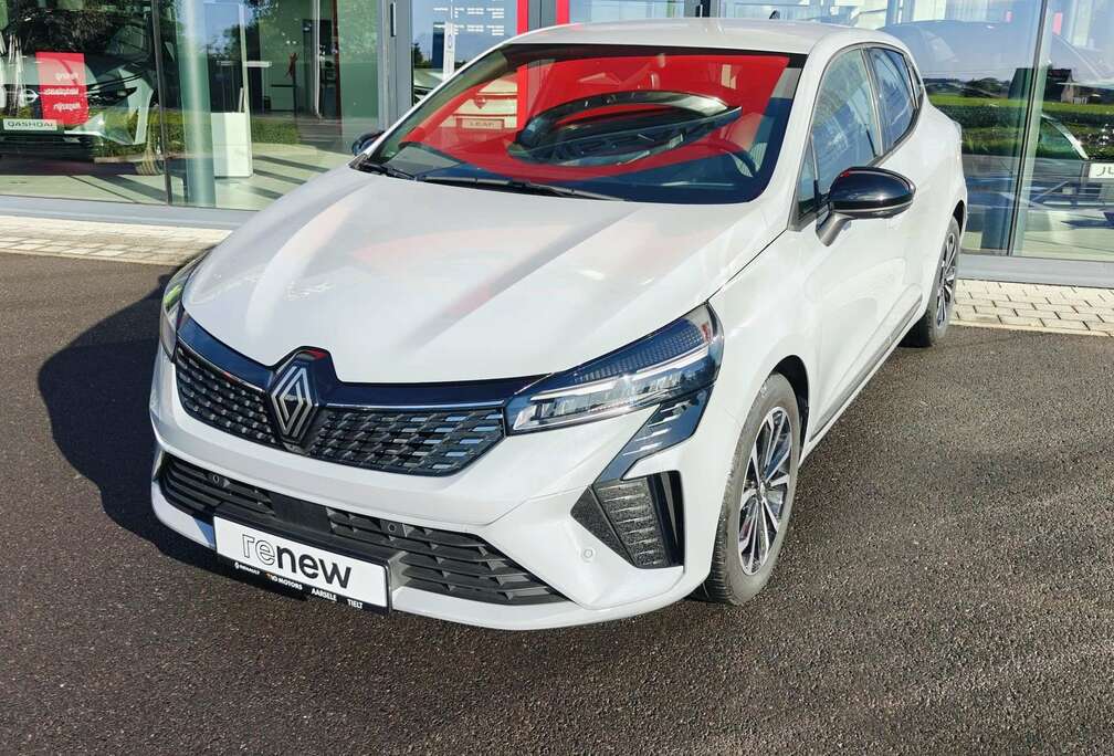 Renault Techno TCe 90 + Techno Pack