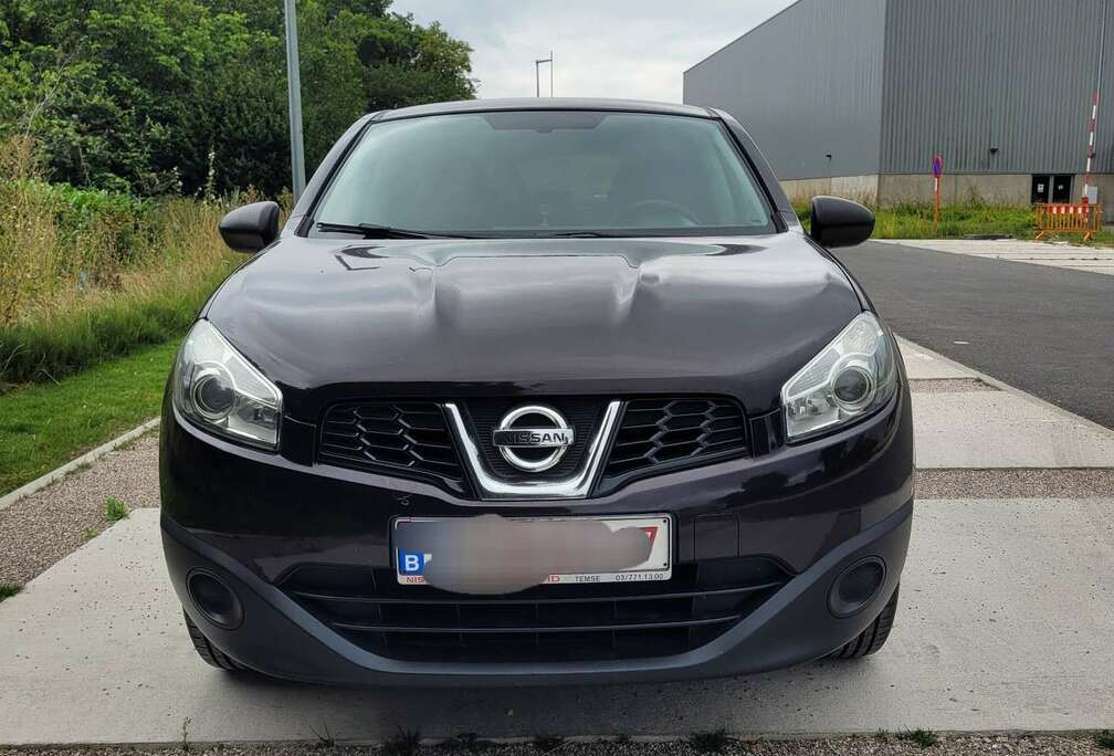 Nissan 1.6 visia