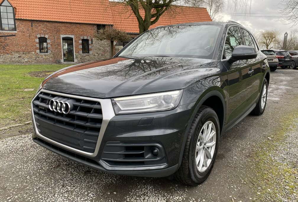 Audi Q5 2.0 TDi Quattro S tronic/TVA DEDUCTIBLE/1erprop