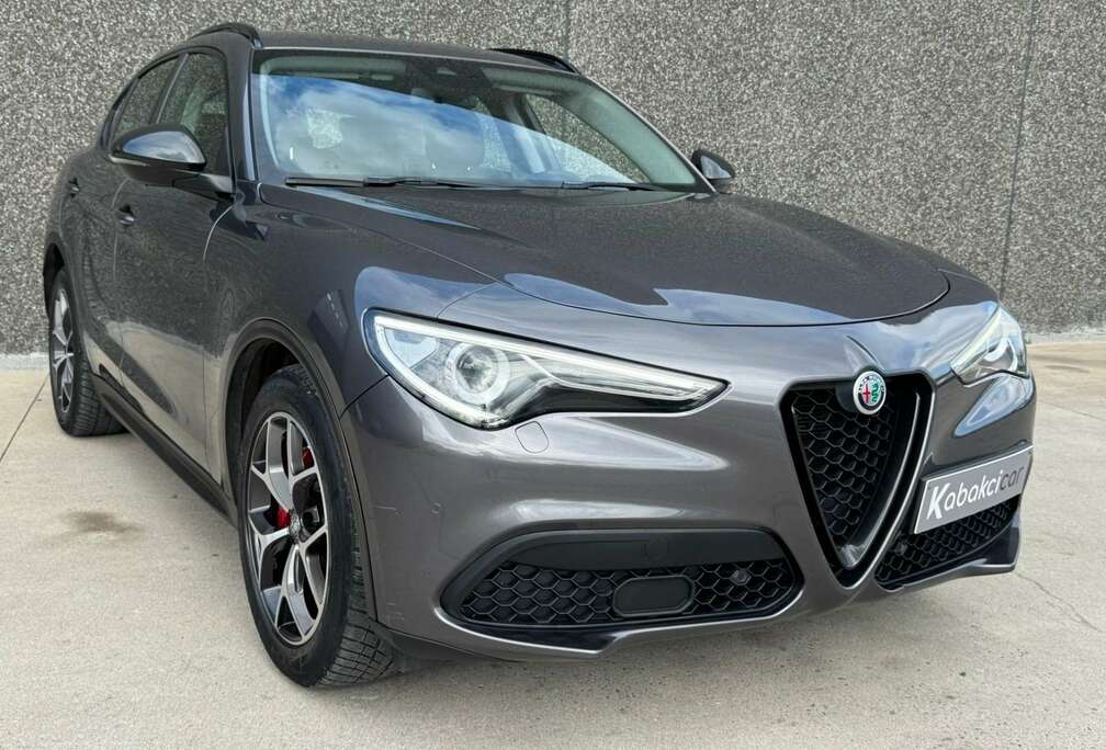 Alfa Romeo Stelvio 2.2 JTD B-Tech//CARPLAY//GPS/GARANTIE 12M