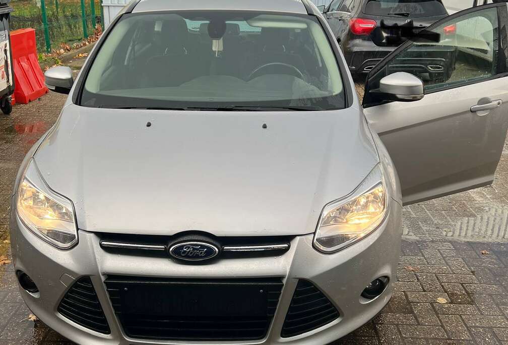 Ford 1.0 EcoBoost 100 S&S Titanium