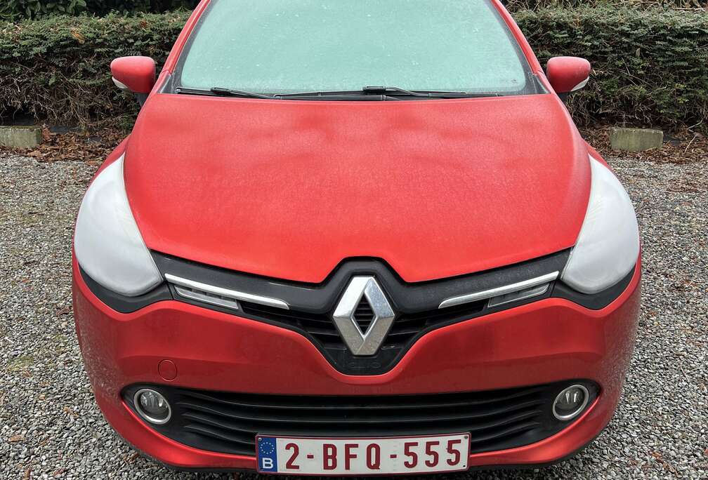 Renault 128PK Rijdt Perfect met ALLE nodige attesten