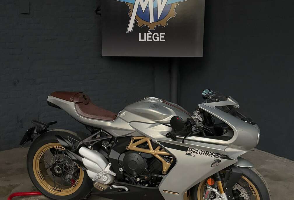 Modèle S