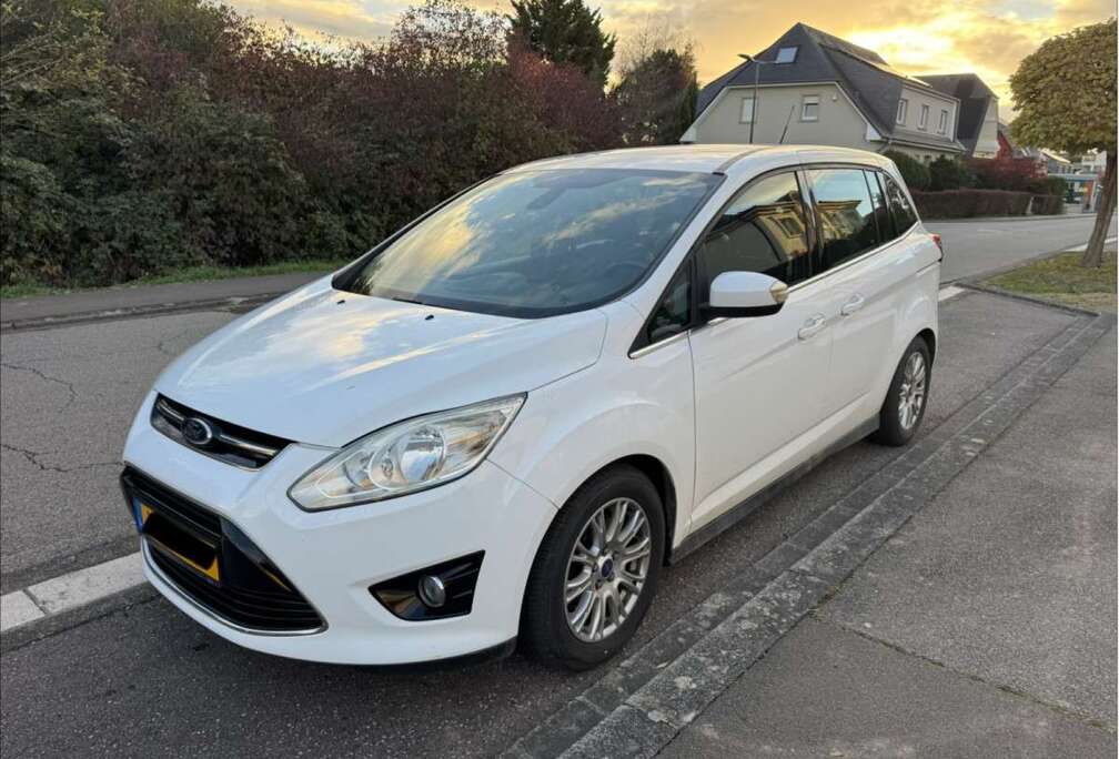 Ford 2.0 Diesel 136ch 5Places Cuir-Navi-Pdc-Attache