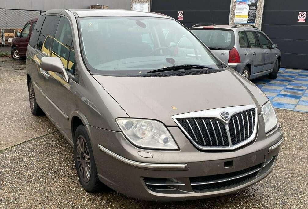 Lancia 2.2 Multijet 16v DPF AUTOMATIQUE 7-zitplaatsen