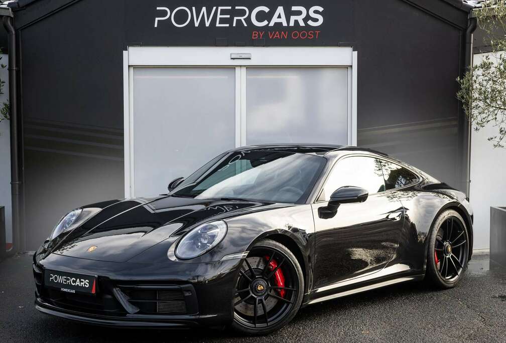 Porsche Carrera 4 GTS  Full Black  Sunroof  Matrix
