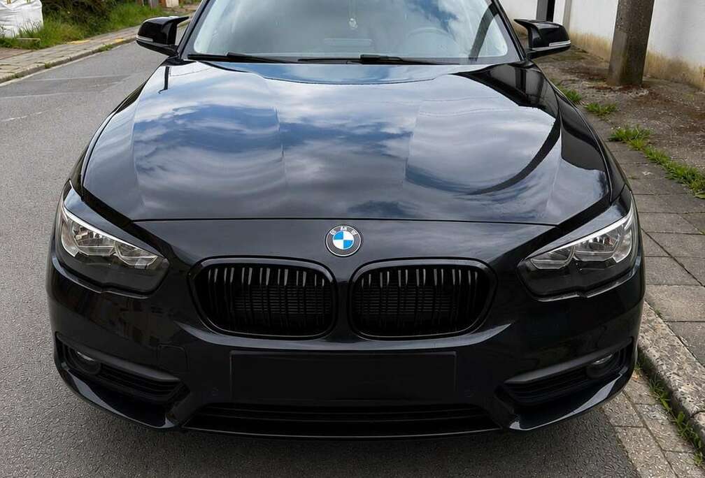 BMW 116i JOY Edition