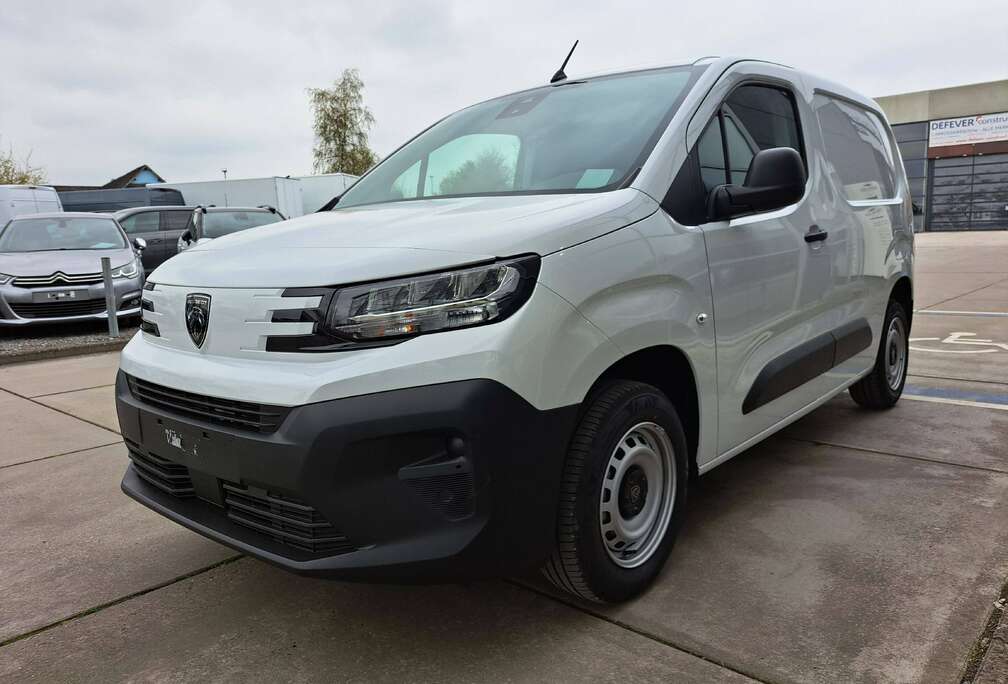 Peugeot 1.5 BlueHDi L1 STD Light Prem. S/S(EU6.2