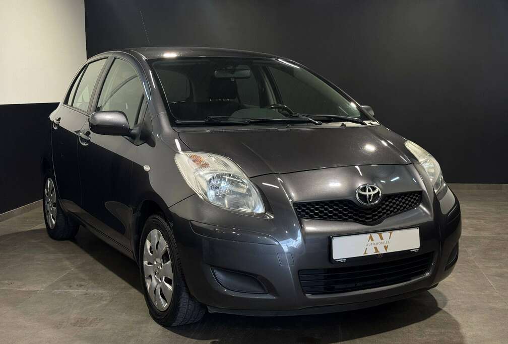 Toyota ** 1.0i VVT-i ** A/C ** Garantie 12 mois **
