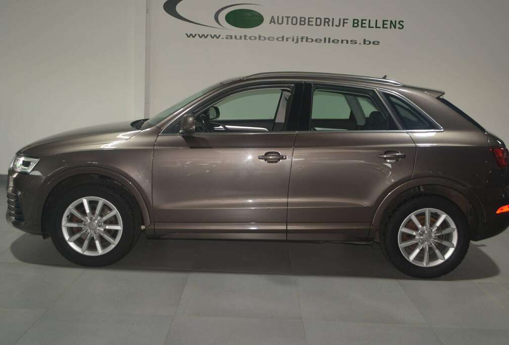 Audi Q3 1.4 TFSI Design S tronic AUTOMAAT / NAVI