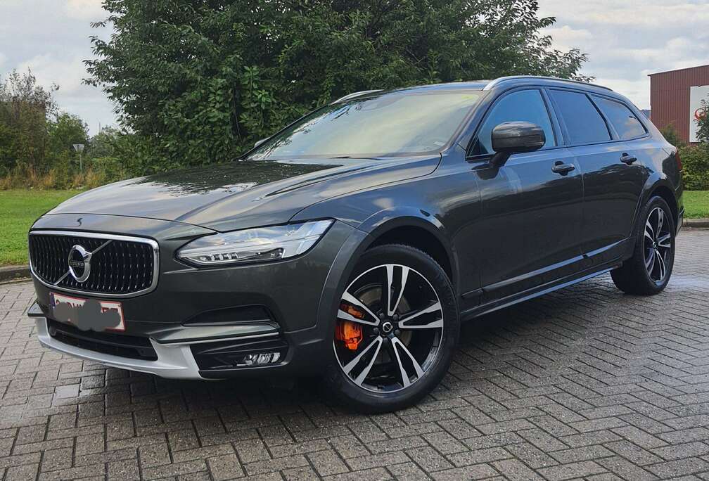 Volvo V90+Cross+Country+2.0+D4+AWD+Geartronic+AdBlue