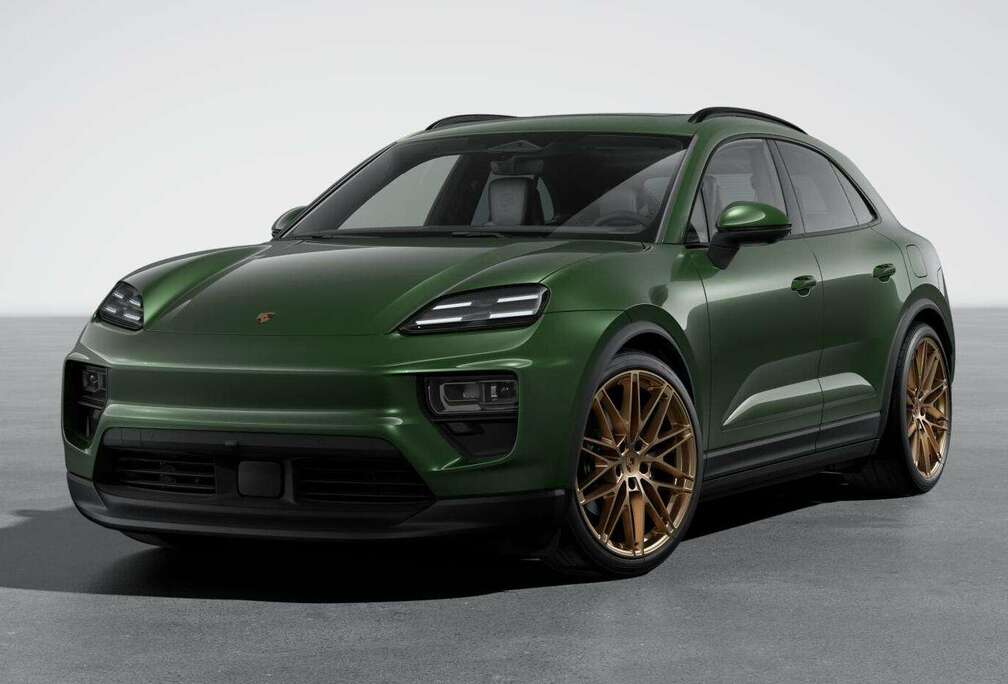 Porsche 4  Bose  Sunroof  360 camera  22\