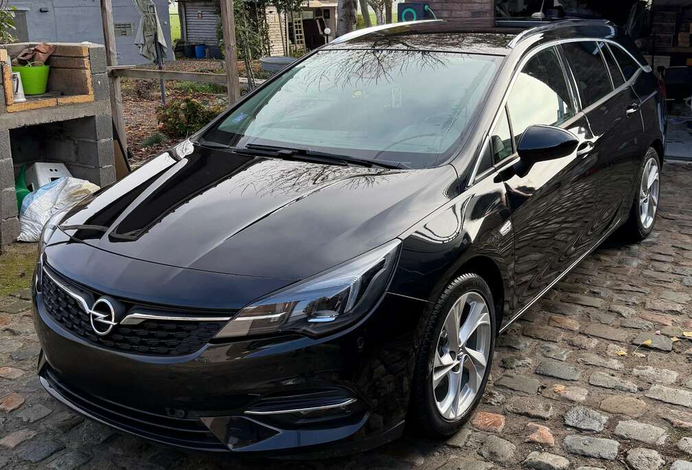 Opel Sports Tourer 1.2 Turbo Elegance S/S