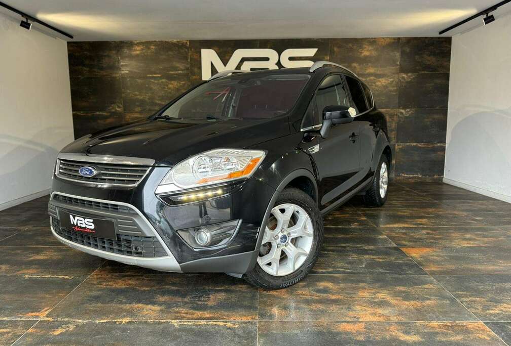 Ford 2.0 D * PANO * CRUISE* CLIM BIZONE * RADARS *