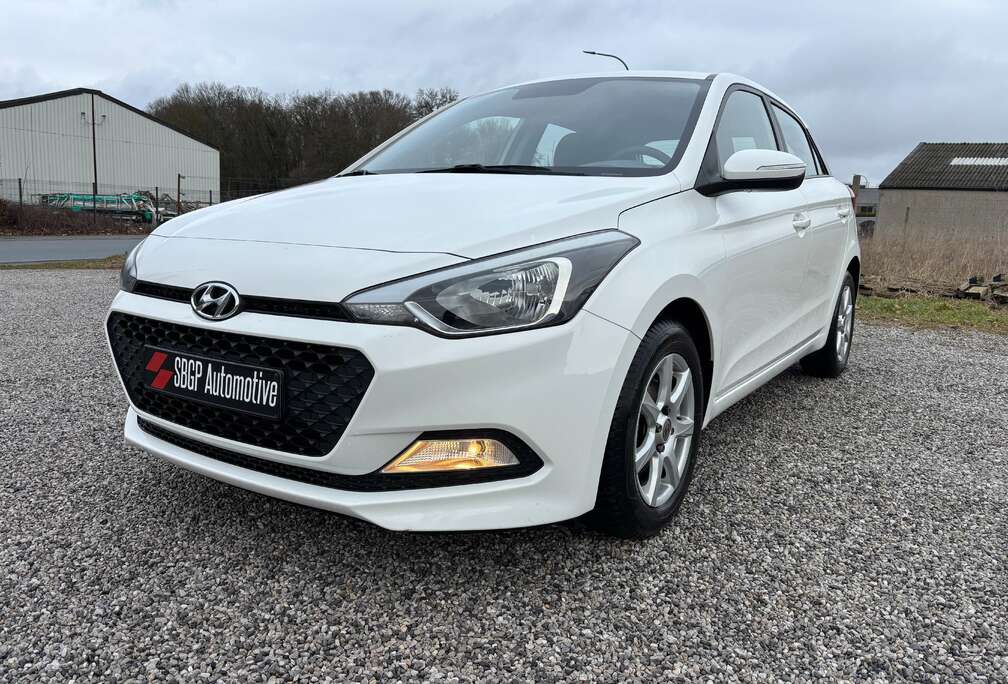 Hyundai 1.2i 5P / Clim / Only 50000kms / Garantie 1an*
