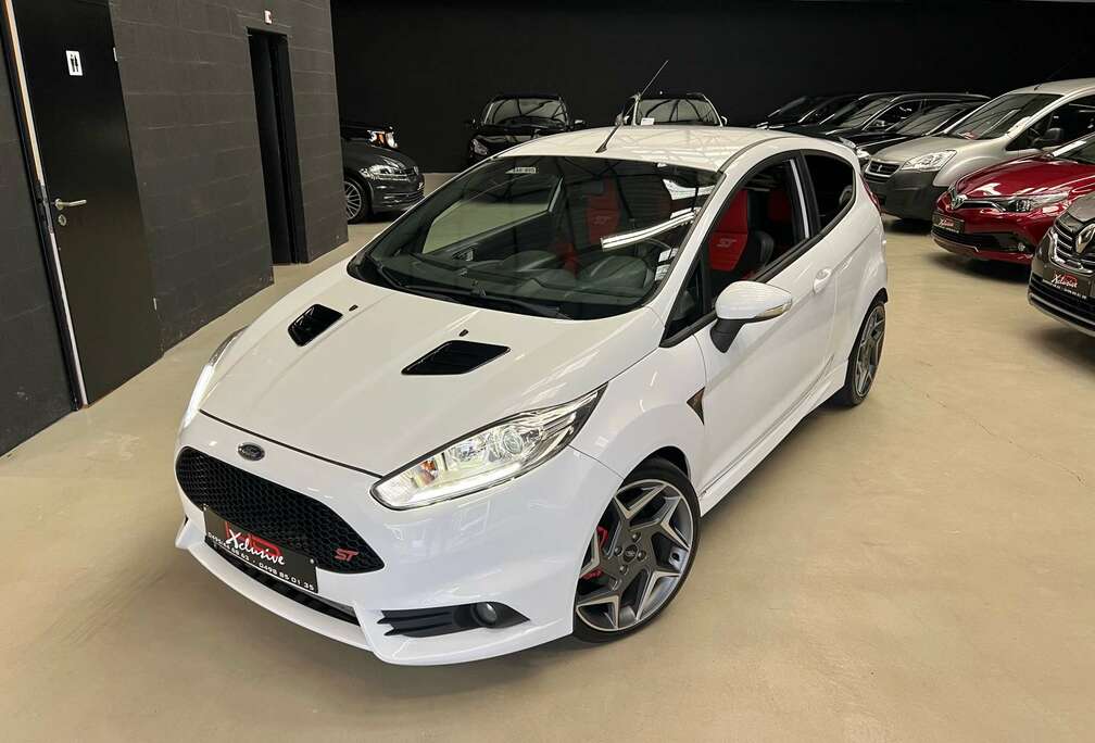 Ford ST1 1.6 ST*CLIM*NAVI*JA18*SIEGES CHAUF*GARANTIE*