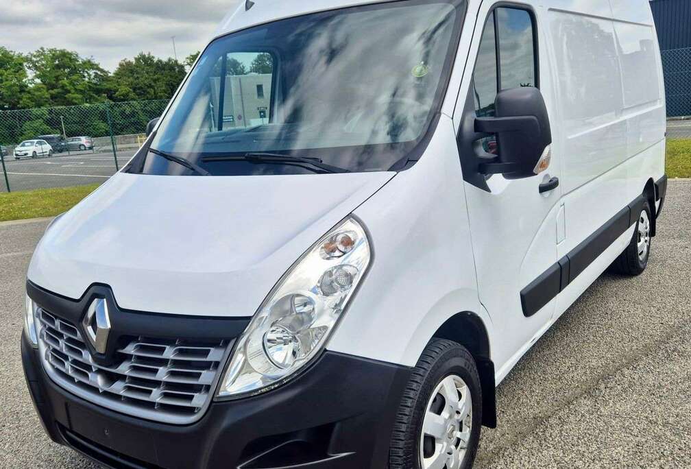 Renault 2.3 dCi 35 L2H2 boit auto clim 115000km