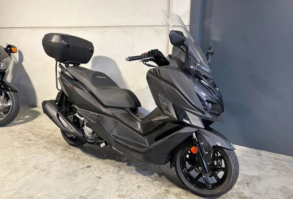 abs luxescooter met topcase