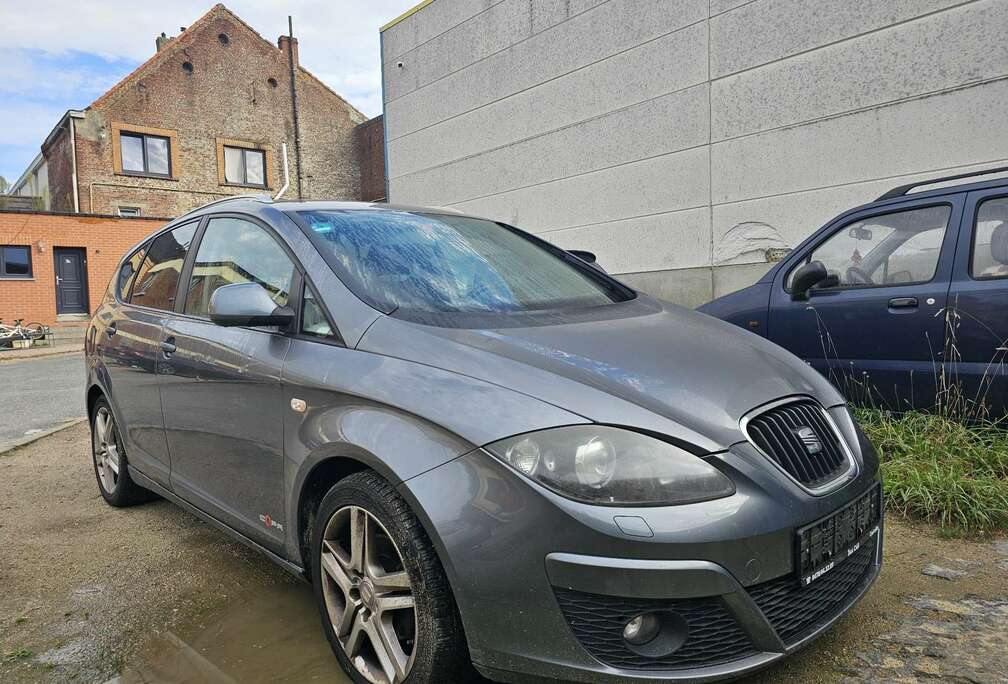 SEAT 1.6 CR TDi COPA  export marchand