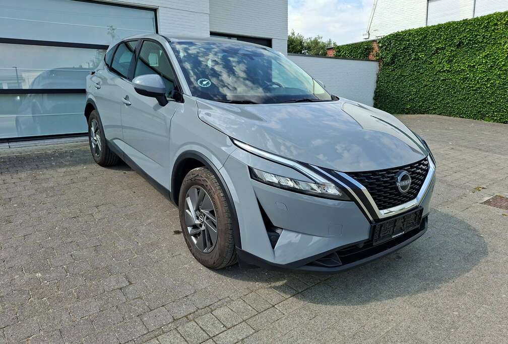 Nissan Qashqai 1.3 DIG-T MHEV Acenta Xtronic CAMERA NAVI VIA APP ZETELVERWARMING KEYLESS