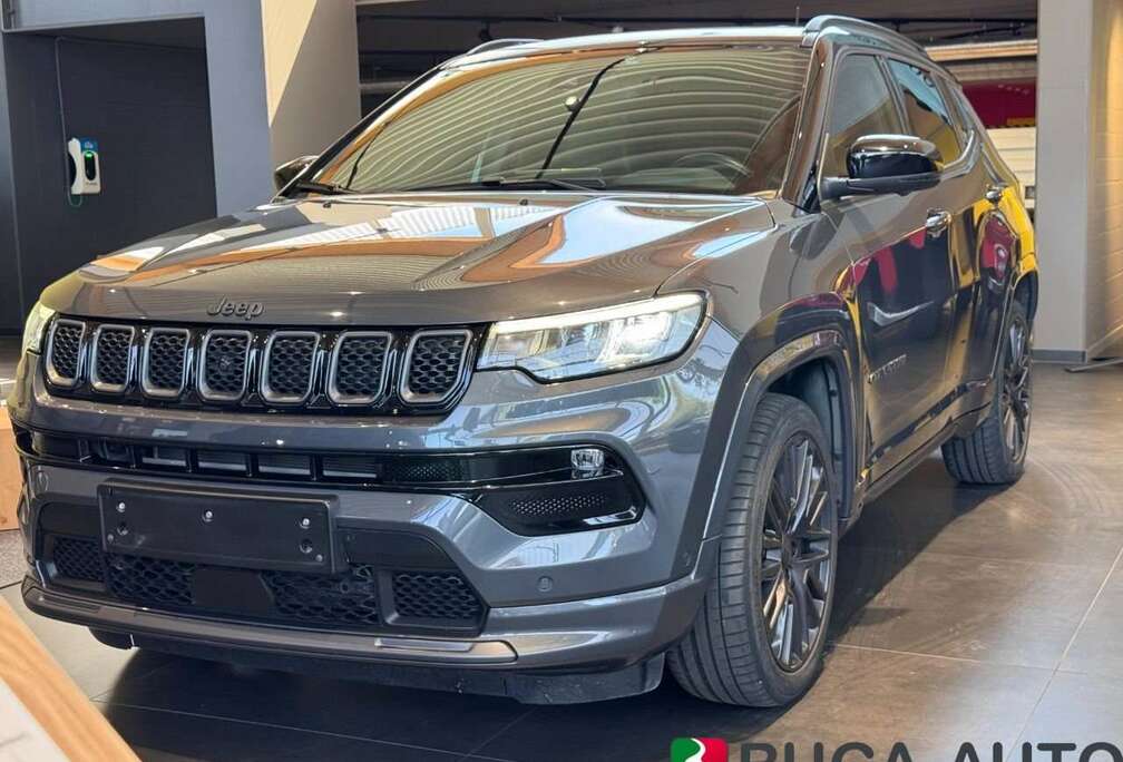 Jeep S 150pk