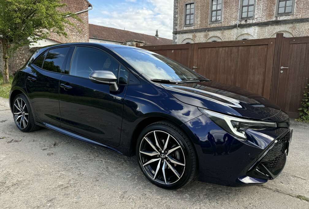 Toyota 1.8 Hybrid GR Sport e-CVT GPF