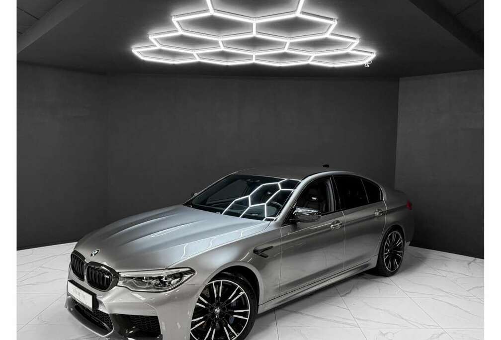 BMW M-Performance xDrive / 360 / HarmanK / Carbon