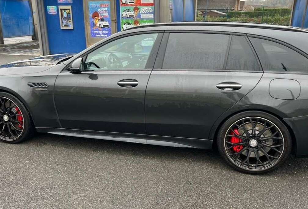 Mercedes-Benz C 63 AMG