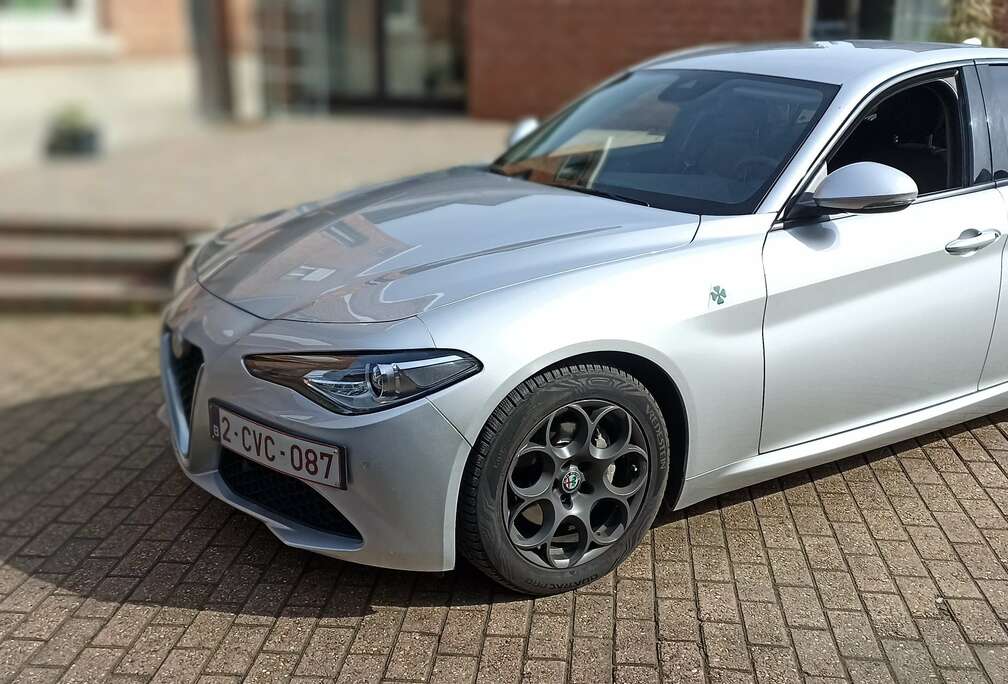 Alfa Romeo Giulia 2.2 Diesel AT8 Super