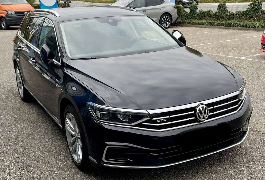 Volkswagen GTE 1.4 eHybrid PHEV Business DSG (160 kW)