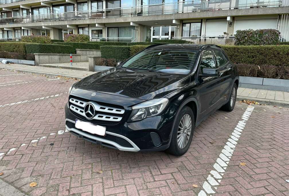 Mercedes-Benz d