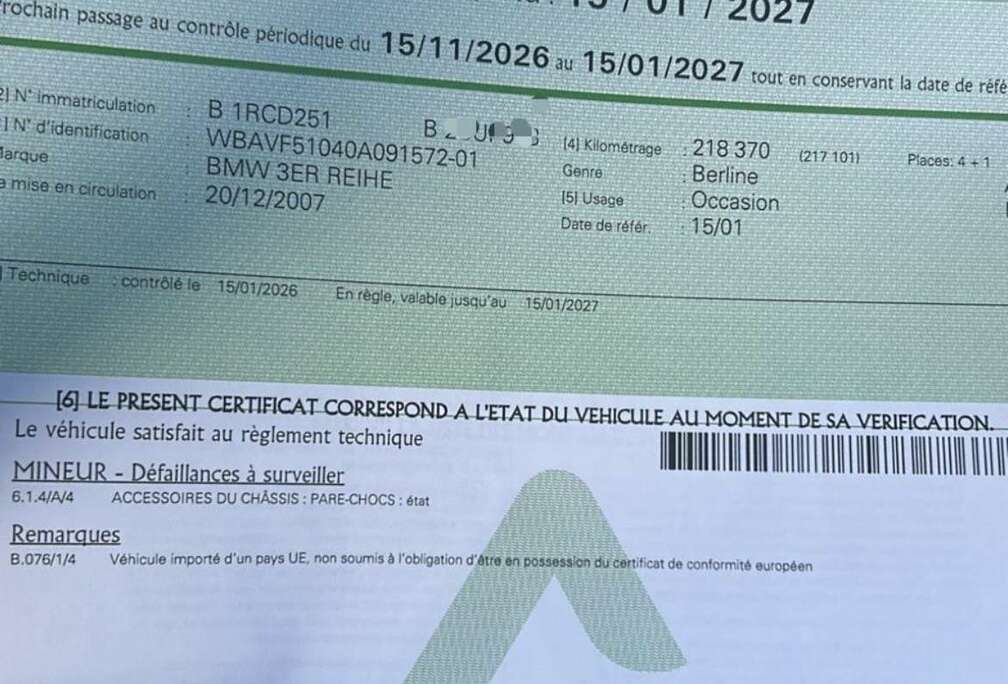 BMW  BMW 318i 2007  Bon état  propre  - 218 mille k