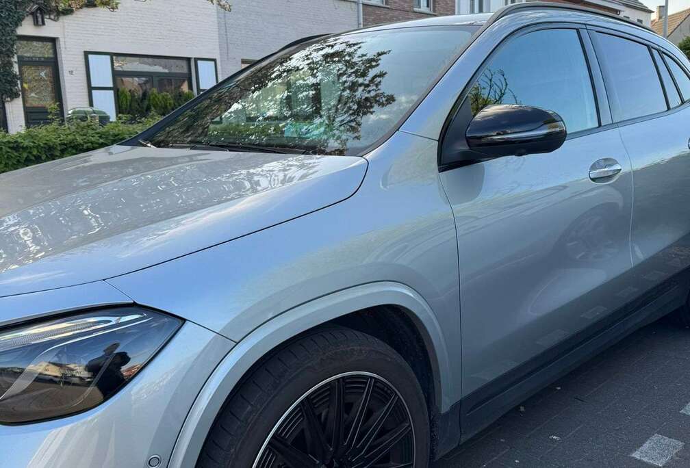 Mercedes-Benz GLA 180 Star Edition