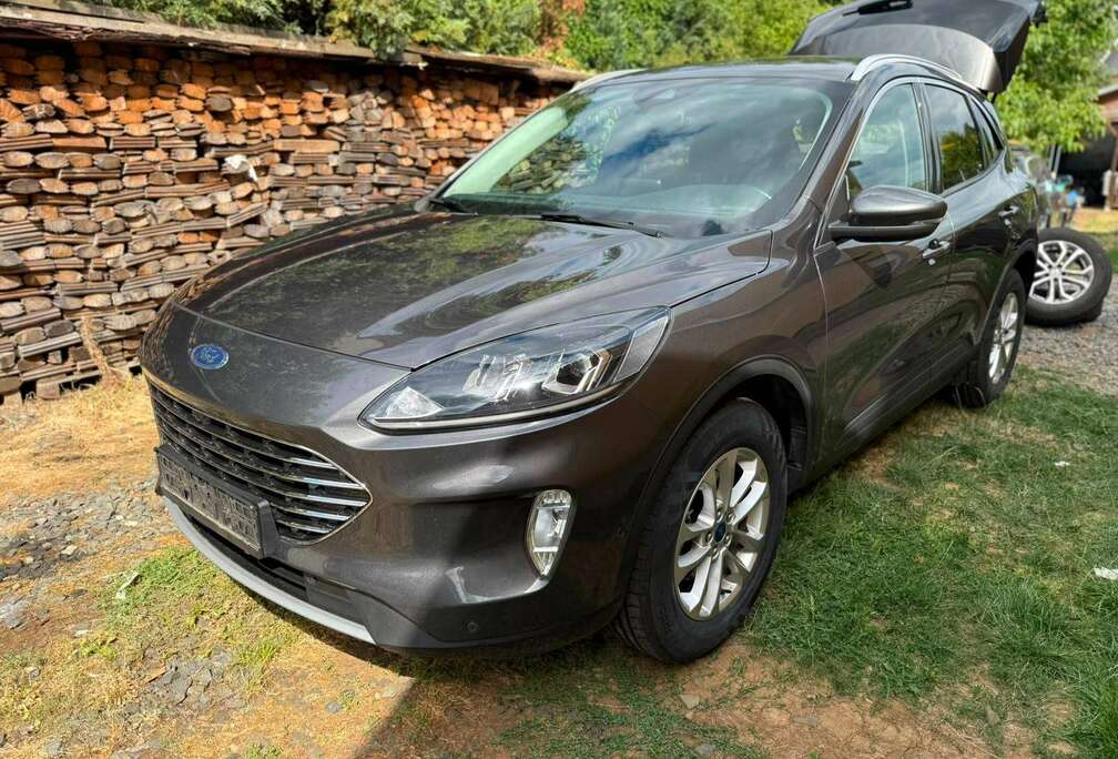 Ford Kuga FHEV 2.5 EcoBoost FWD Titanium (EU6d)