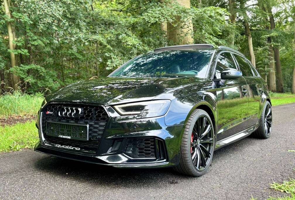 Audi RS3 Sportback Quattro | Pano | B&O | Matrix | Carbon