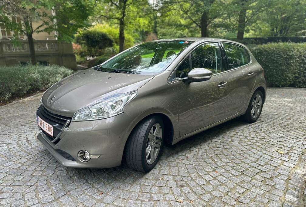 Peugeot 208 1.4 HDi Allure