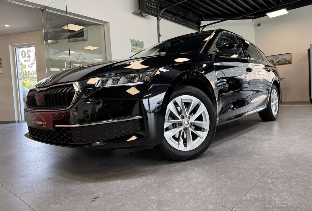 Skoda Octavia Combi 1.5 TSI mHEV DSG * camera *