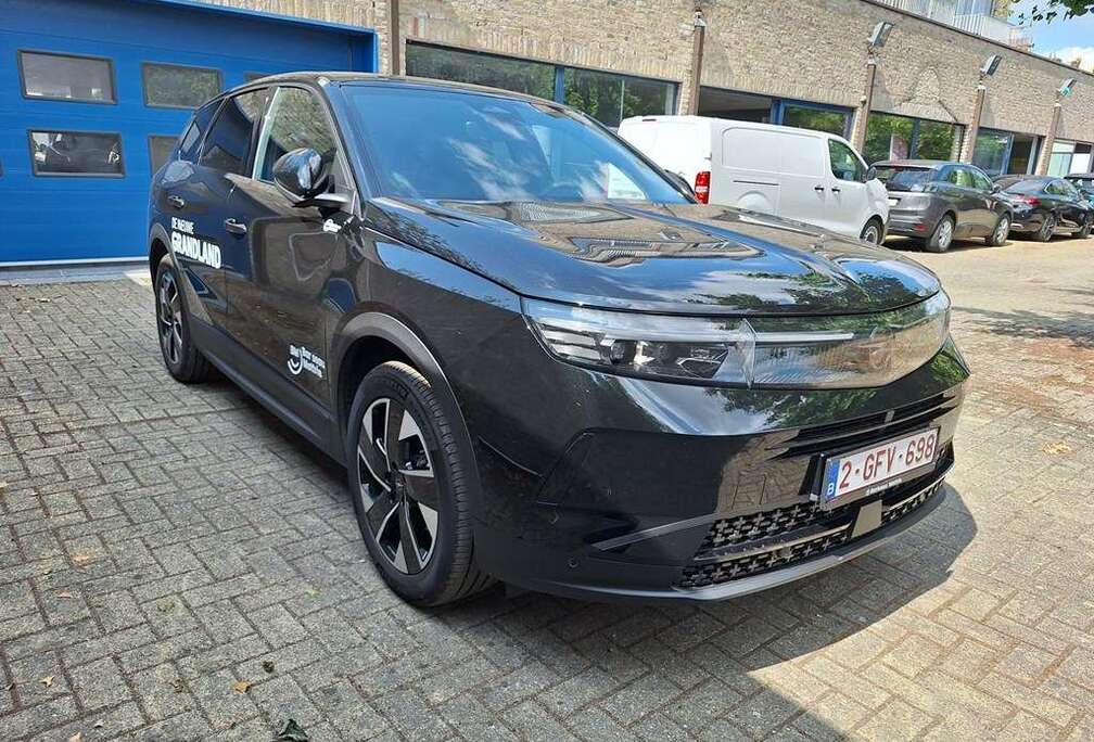 Opel GS 1.2 Turbo Hybrid eDCT 145PK  AUTOMAAT * NAVI *