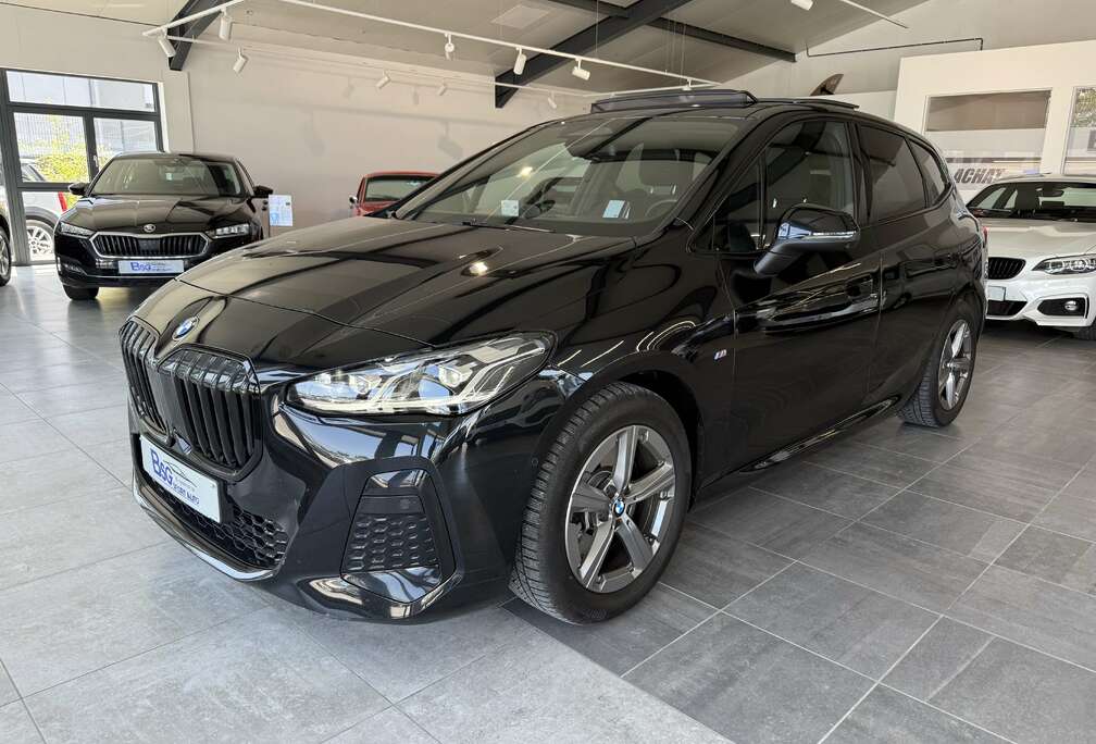 BMW iXAS Active Tourer*BOITE AUTO*PACK M*TOIT PANO