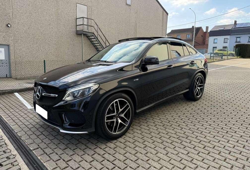 Mercedes-Benz Coupé 4-Matic