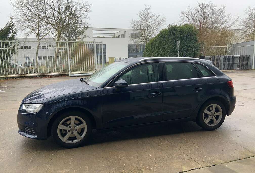 Audi A3 1.4 TFSI  S tronic Ambiente