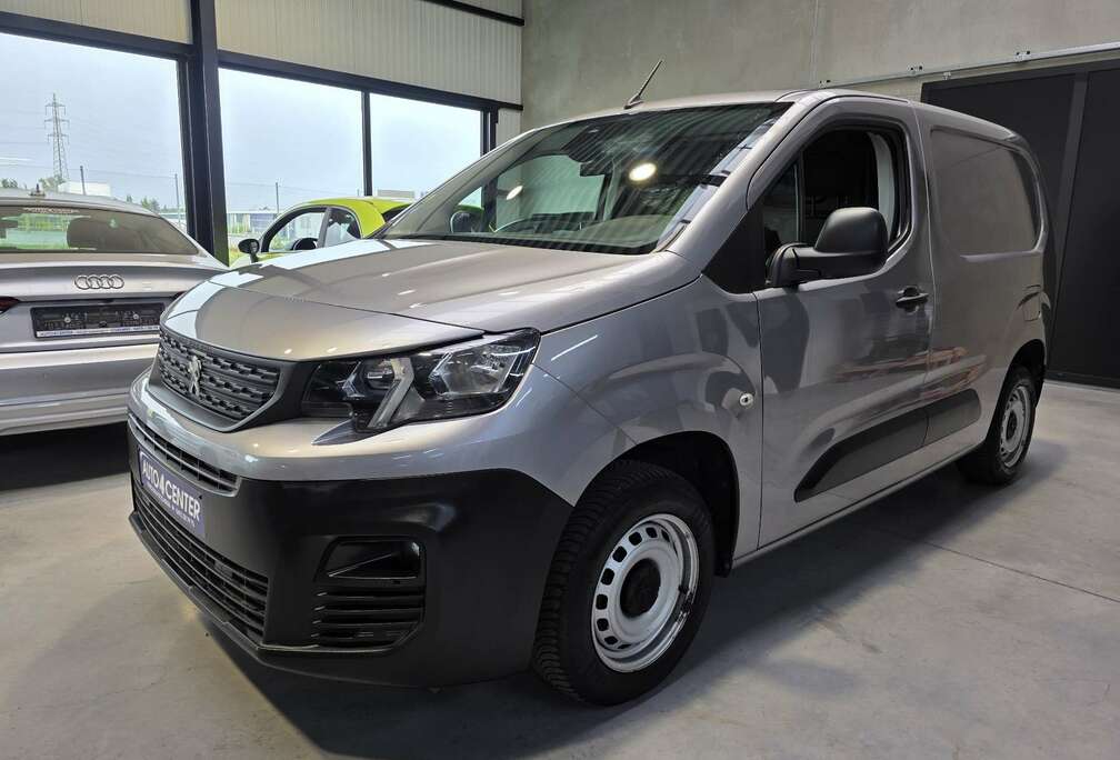 Peugeot 1.5 BlueHDi Heavy // 3 PLACES / GPS / GARANTIE 1 AN //