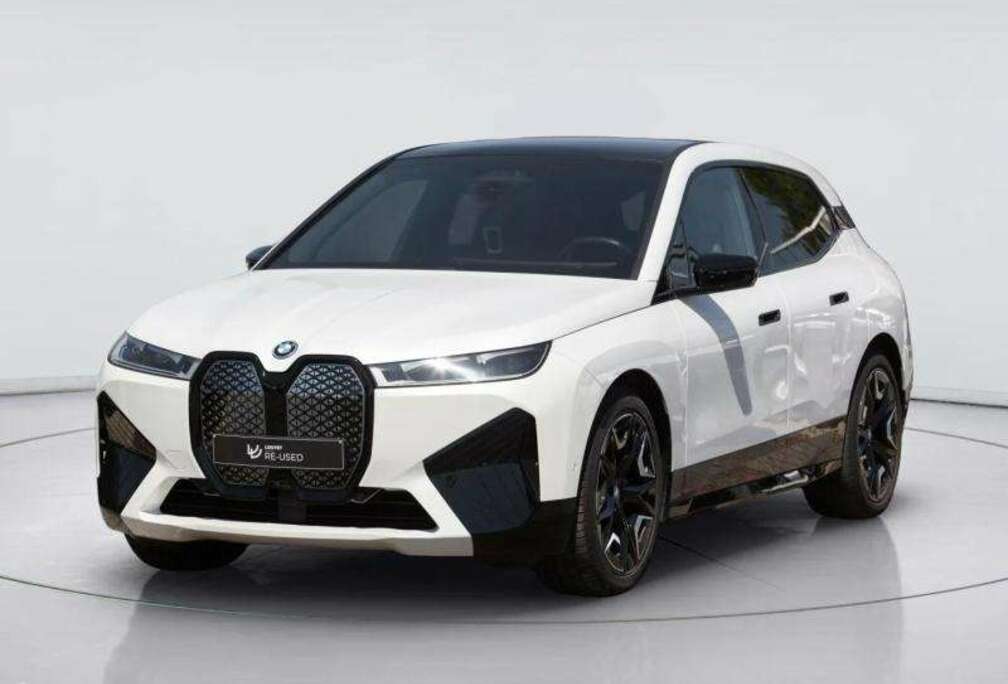 BMW iX xDrive50
