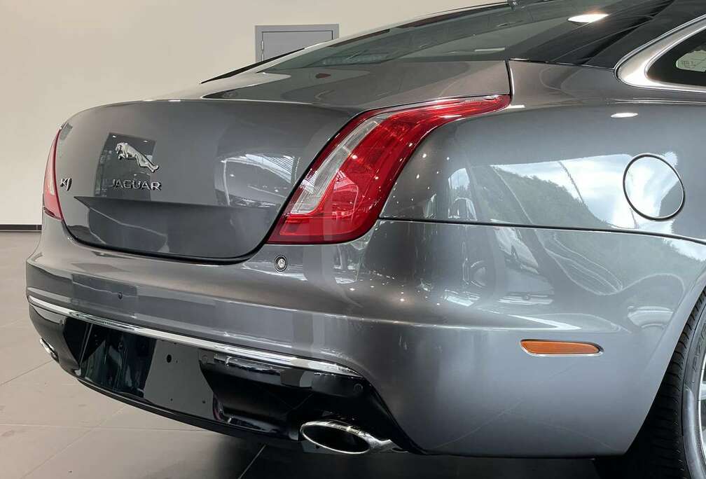Jaguar XJ 3.0 D V6 Luxury (EU6d)