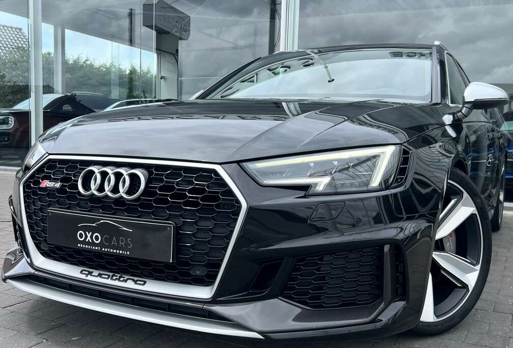 Audi 2.9 V6 TFSI Quattro 450CV / PACK CARBONE / FREINS CERAMIQUE / HEAD UP / COCKPIT / B&O / MATRIX / CAMERA / JANTES 20 /