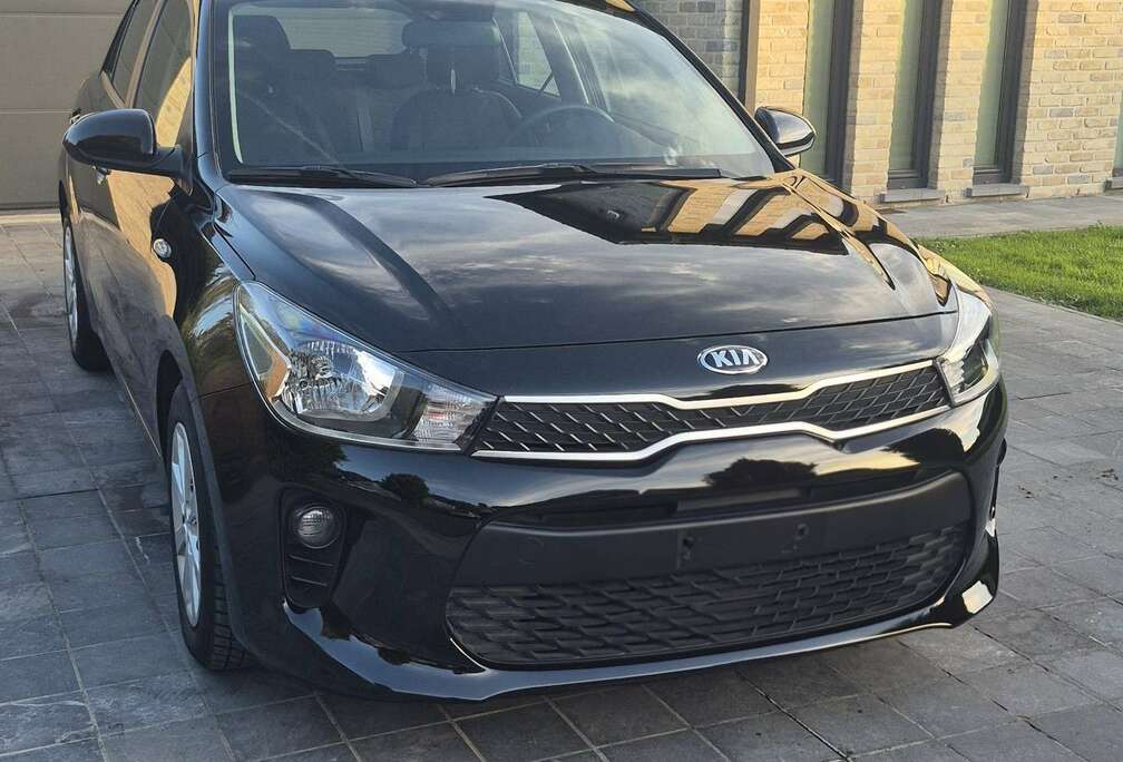 Kia 1.2i Navi Edition